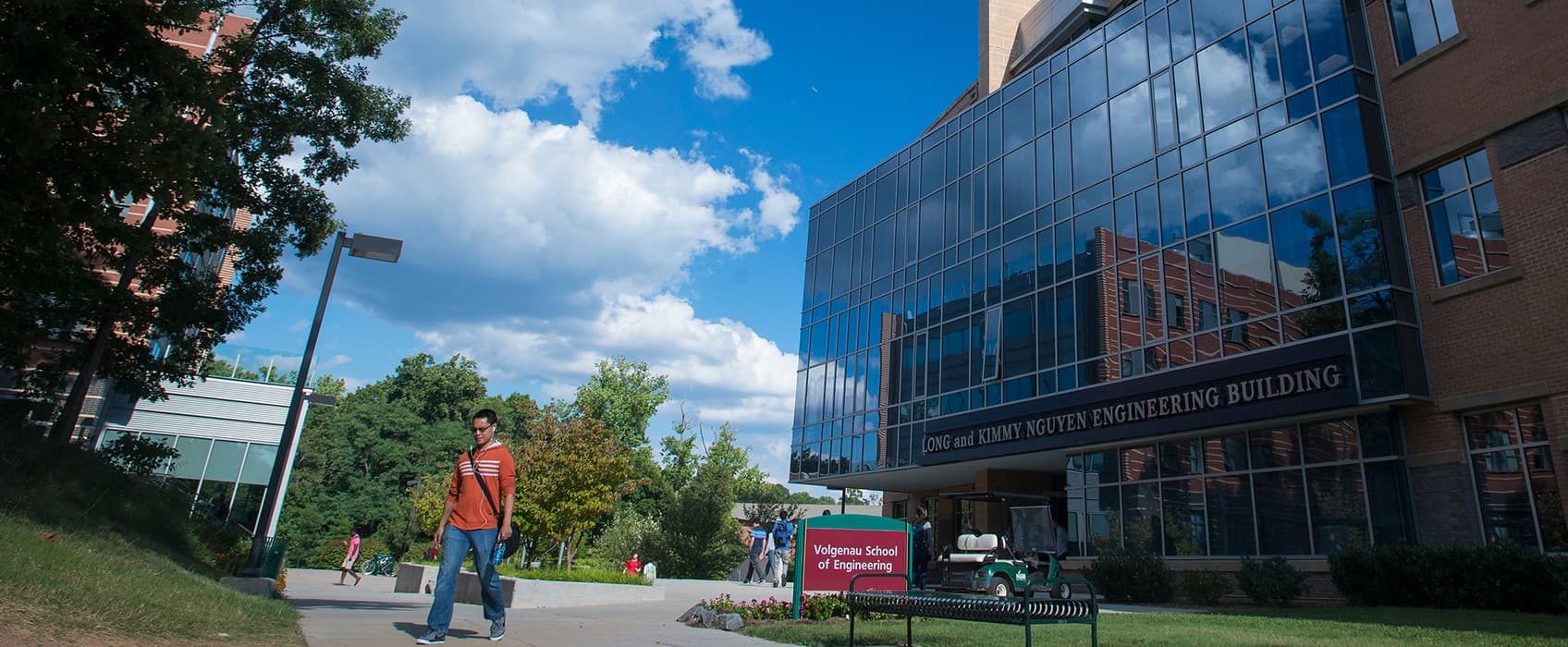 Long and Kimmy Nguyen Engineering building exterior. Photo by Evan Cantwell/Creative Services/George Mason University
